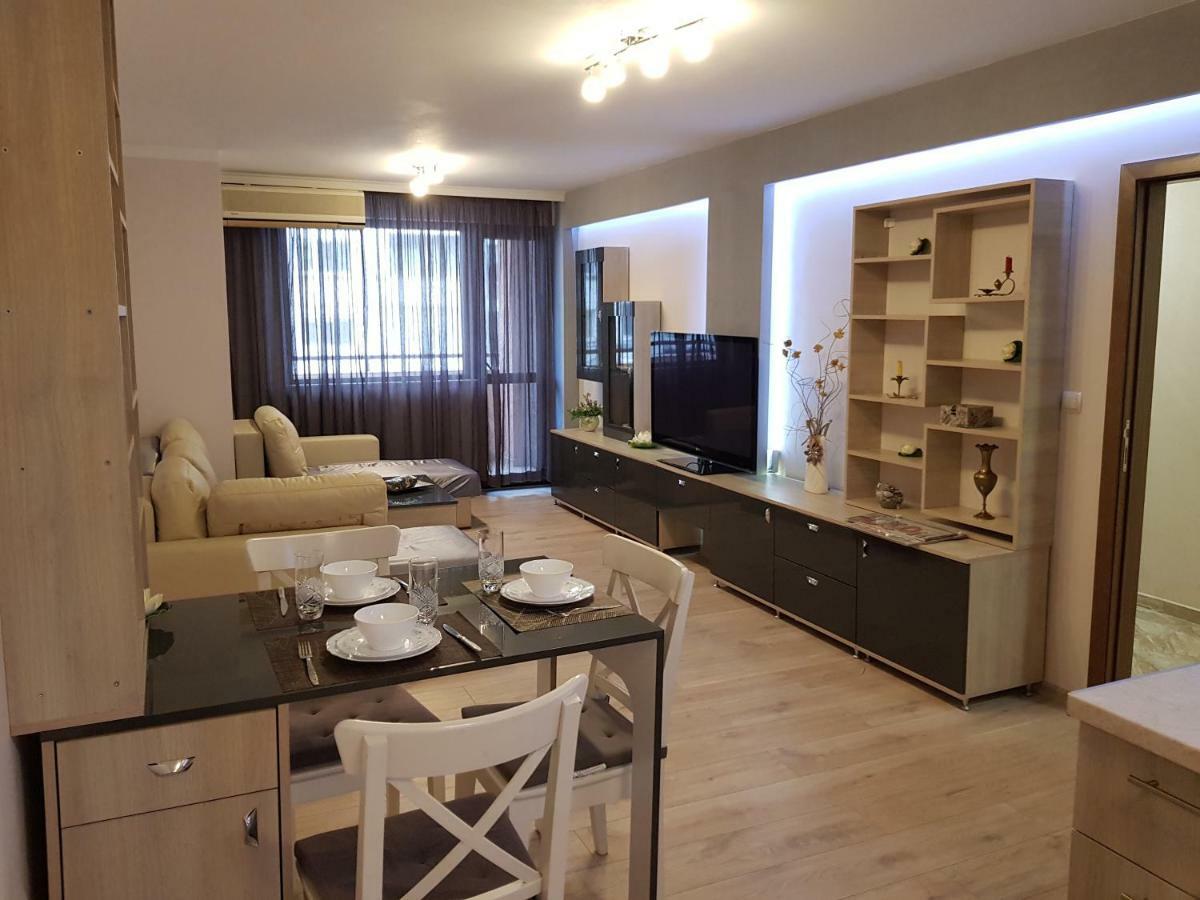 Хепи Апартмънтс Plowdiw Exterior foto